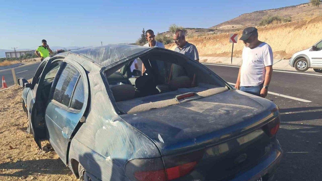 takla-atan-otomobilde-yaralanan-olmadi