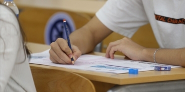 thumbs-b-c-afac2f529ac92f5f7c4feae72d18c019