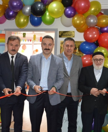 vefat-eden-esi-adina-ana-sinifini-yeniledi