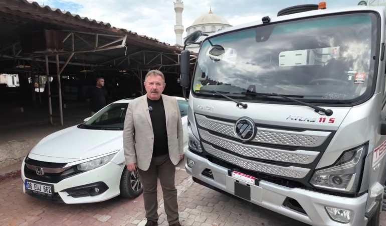 İlçe belediyesine yeni çöp kamyonu kazandırıldı