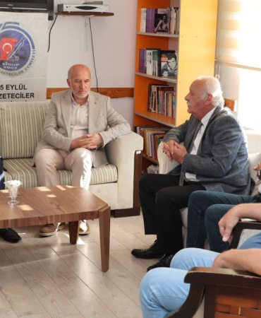 whatsapp-image-2025-10-06-at-180448