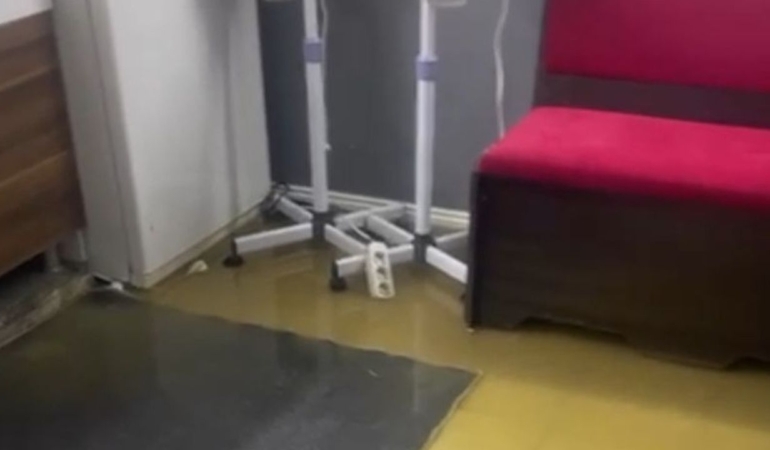 Sinop’ta bazı ev ve iş yerlerini su bastı